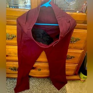 Charter Club Women’s Pants Size 6P Maroon